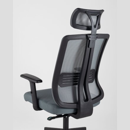 Компьютерное кресло Stool Group для руководителя TopChairs Post офисное серое обивка сетка ткань крестовина пластик 