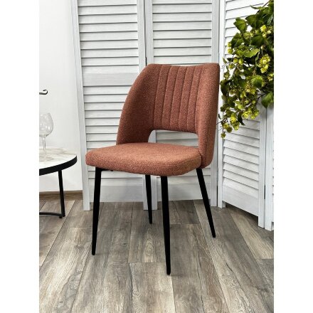 Стул LONDON UF995-05 карамельный, букле / черный каркас / Товарный знак DISAUR 