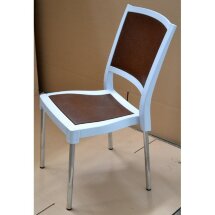 Стул пластиковый NEW Classic двухцветный на металлокаркасе зеленый